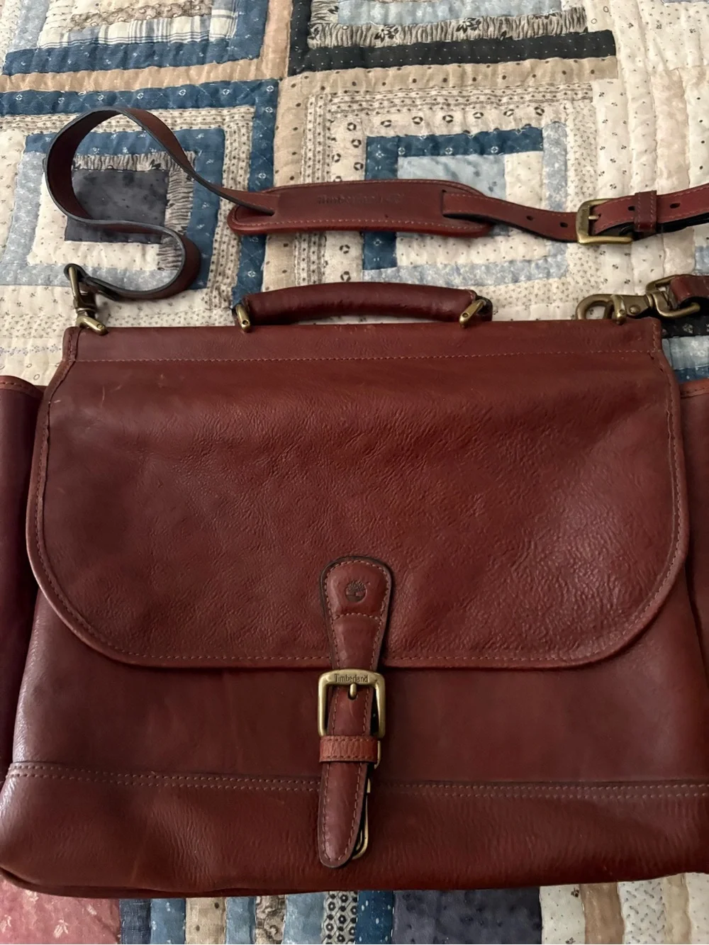 Timberland Chestnut Brown Leather Laptop Messenger Bag